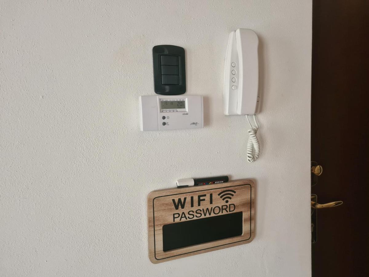 Il Posticino D'Oltrepo Apartment Calghera Exterior foto